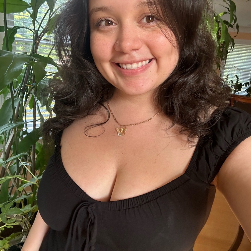 Meet your Posher, Andrea